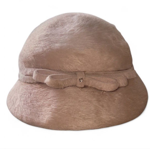 Vintage Hat from Trenwith's Santa Barbara - Picture 1 of 7